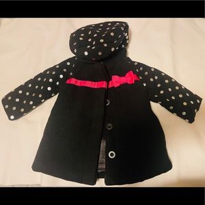 Penelope Mack coat in black